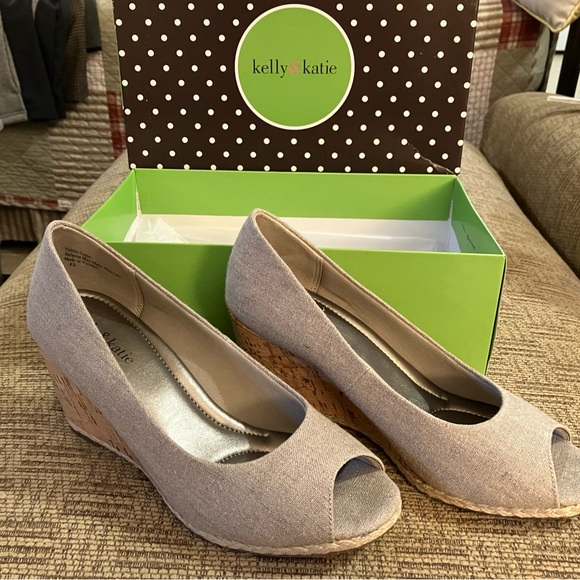 Kelly & Katie Shoes - Kelly and Katie
